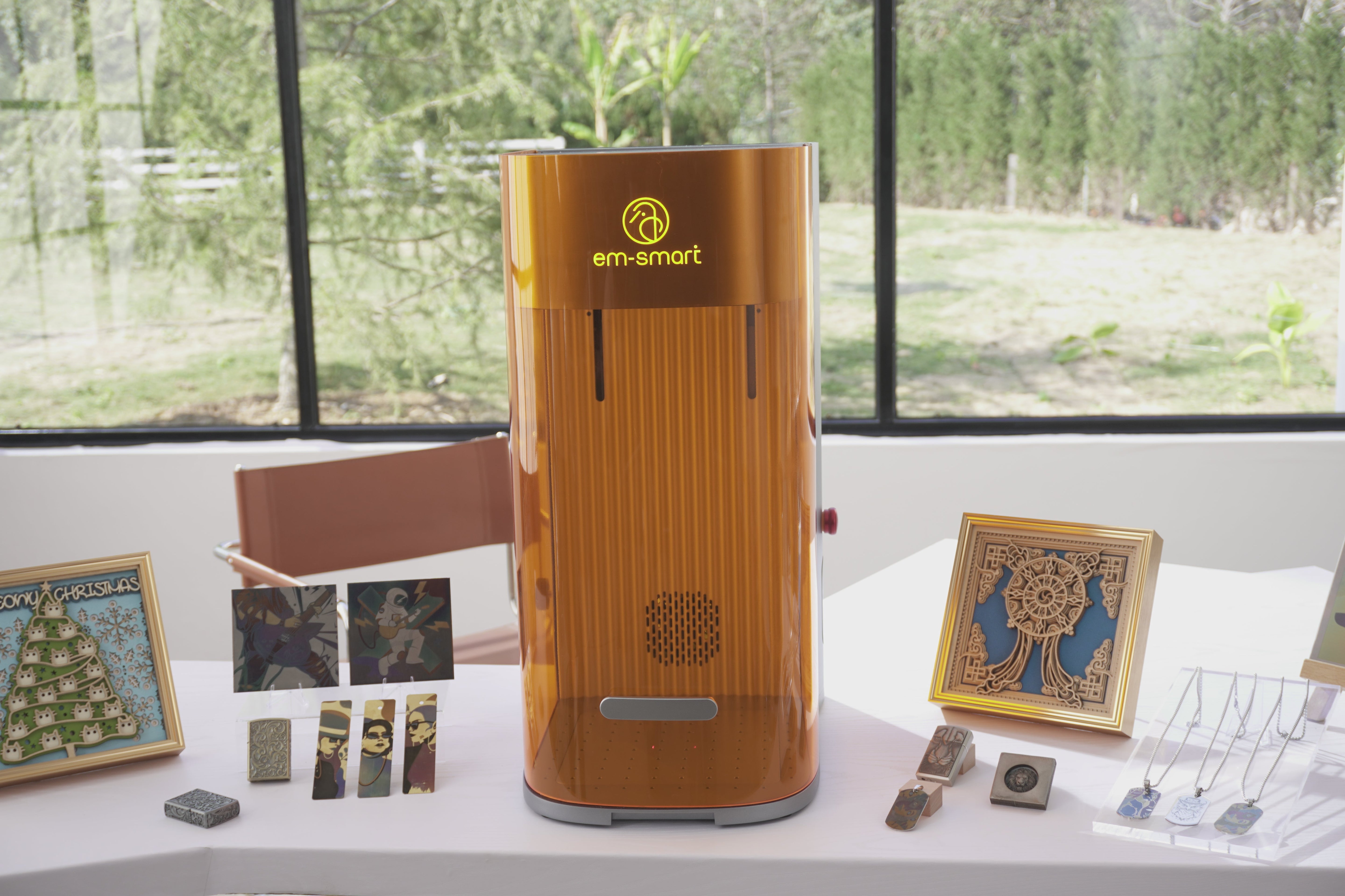 EM-Smart Dual 2/Dual SE Desktop Dual Laser Engraver